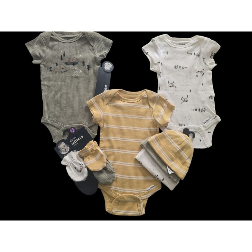 New Gerber 0-3m Camping Layette Set Mittens Hats Bodysuits